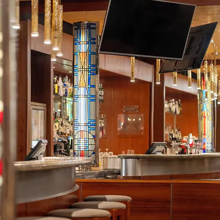 Moevenpick Centre 4* بودابست