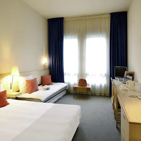 Hotel Moevenpick Centre