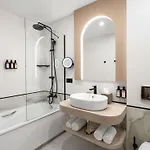 Moevenpick Centre מלון 4*
