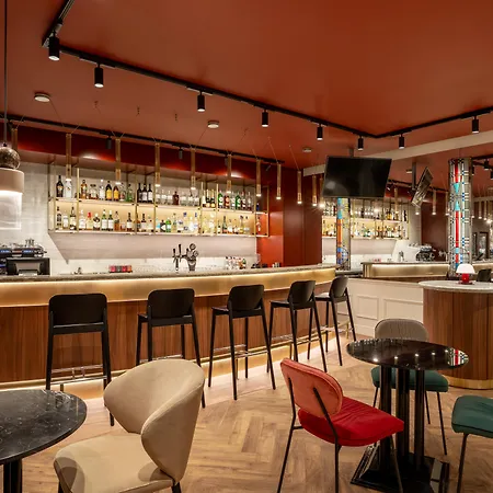 Hotel Novotel Centrum 4*