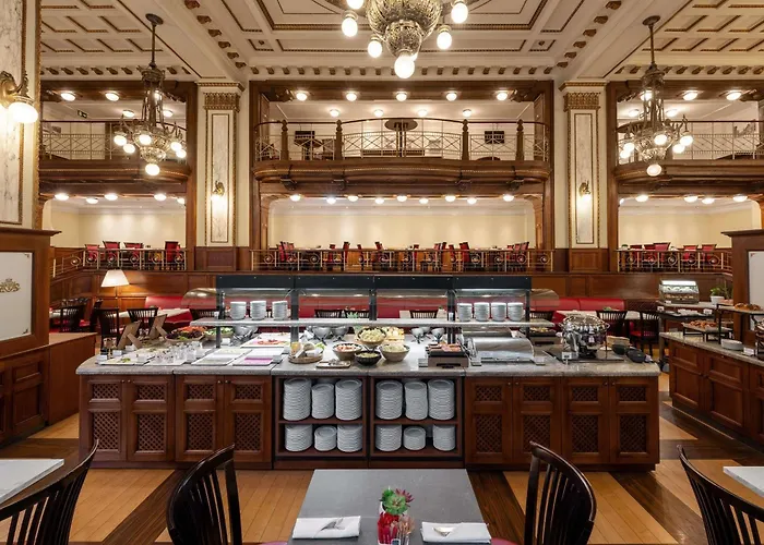 Moevenpick Centre Hotel 4*