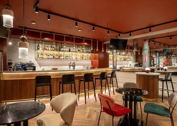 Ξενοδοχείο Moevenpick Centre 4*