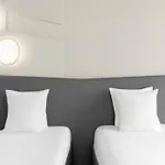 Moevenpick Centre