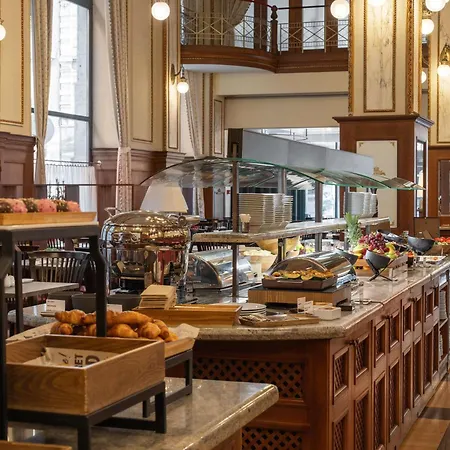 Hotel Novotel Centrum 4*