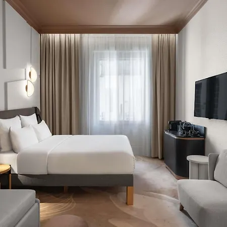 Novotel Centrum Hotel 4*