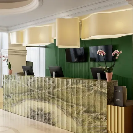 Novotel Centrum Hotel