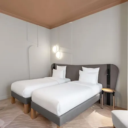 Moevenpick Centre Отель Будапешт