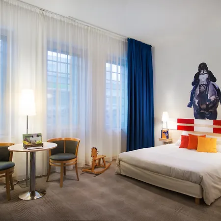 Moevenpick Centre 4*