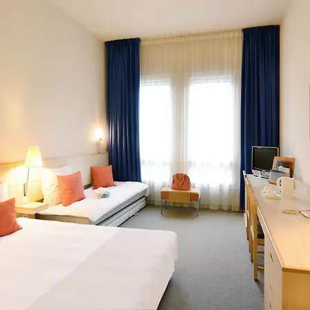Hotel Moevenpick Centre