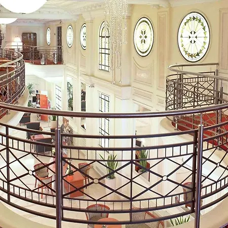 Moevenpick Centre Hotel 4*