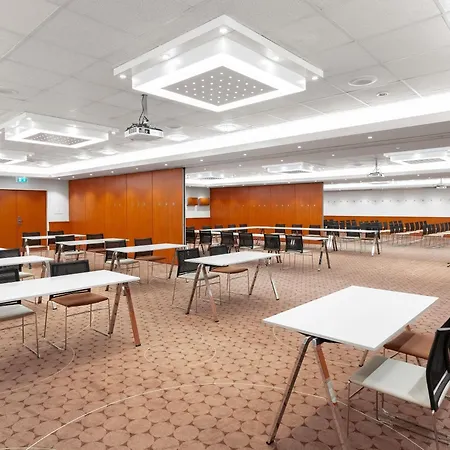 Mövenpick Centre Hotell Budapest